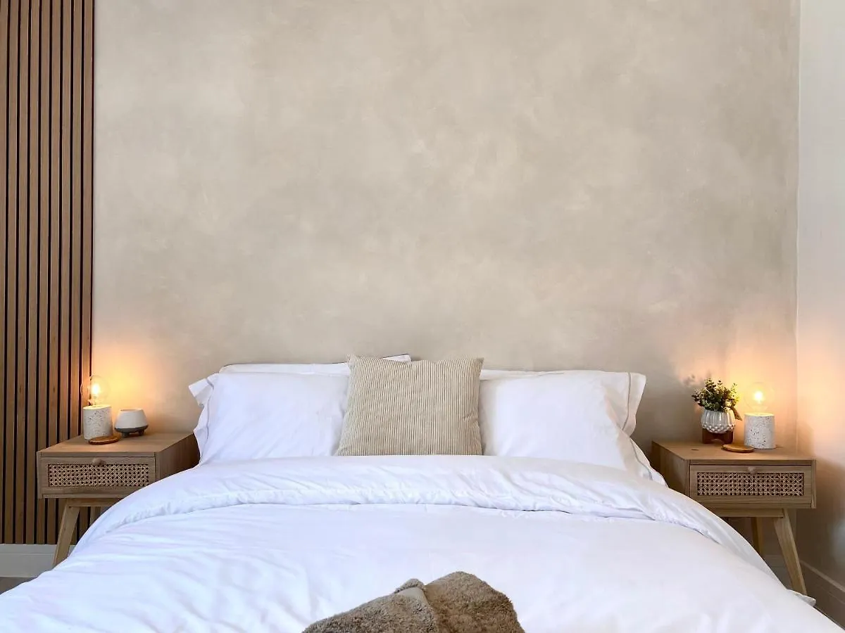 Luxury Scandi Inspired 1 Bed Town Centre Apartment Bournemouth