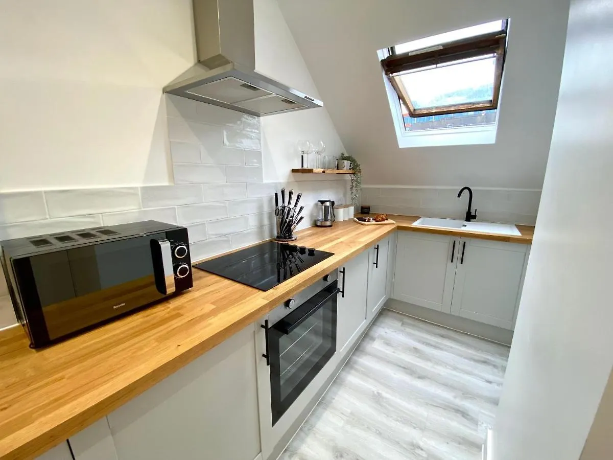 Luxury Scandi Inspired 1 Bed Town Centre Apartment Bournemouth