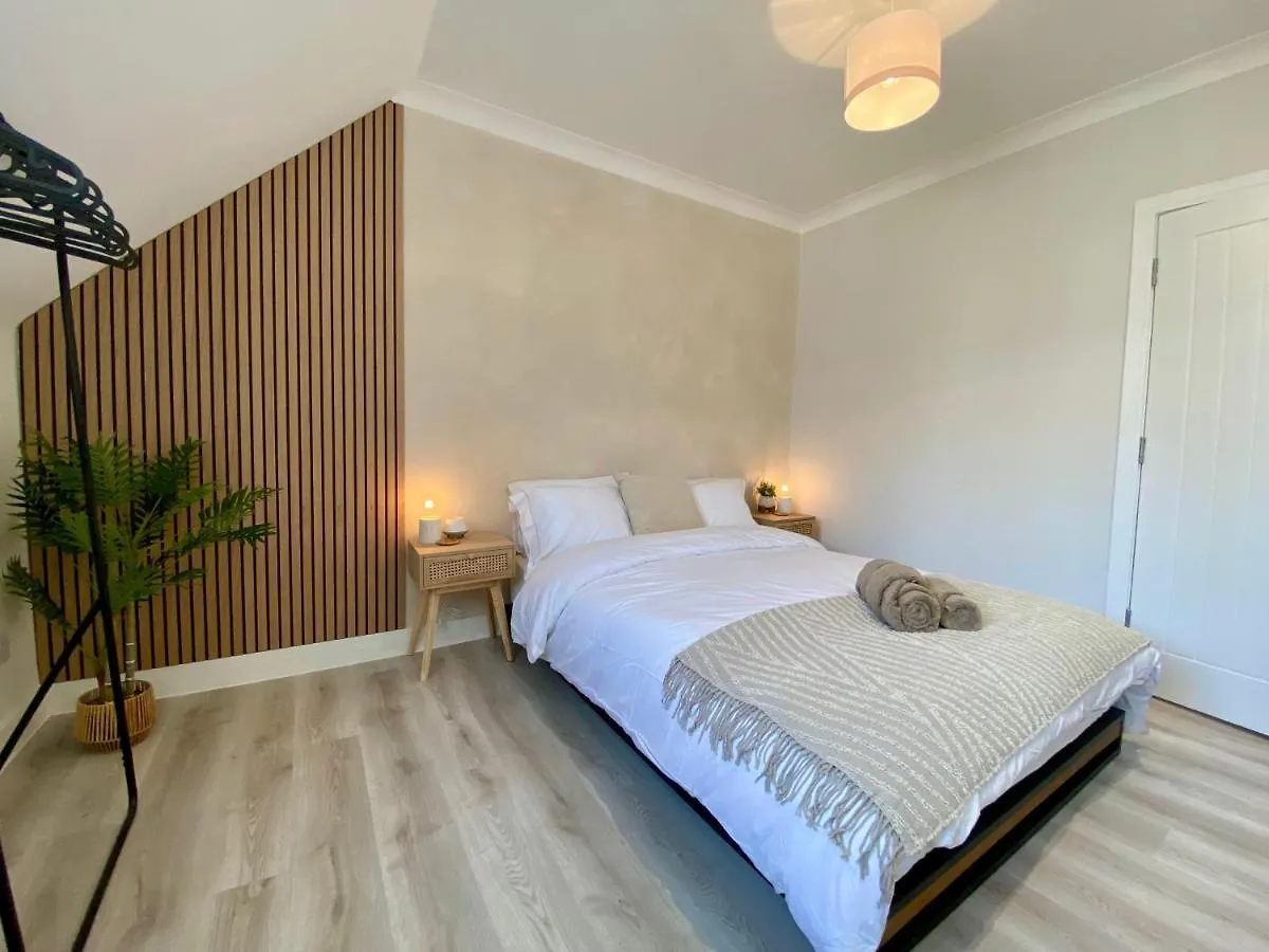 Luxury Scandi Inspired 1 Bed Town Centre Apartment Bournemouth